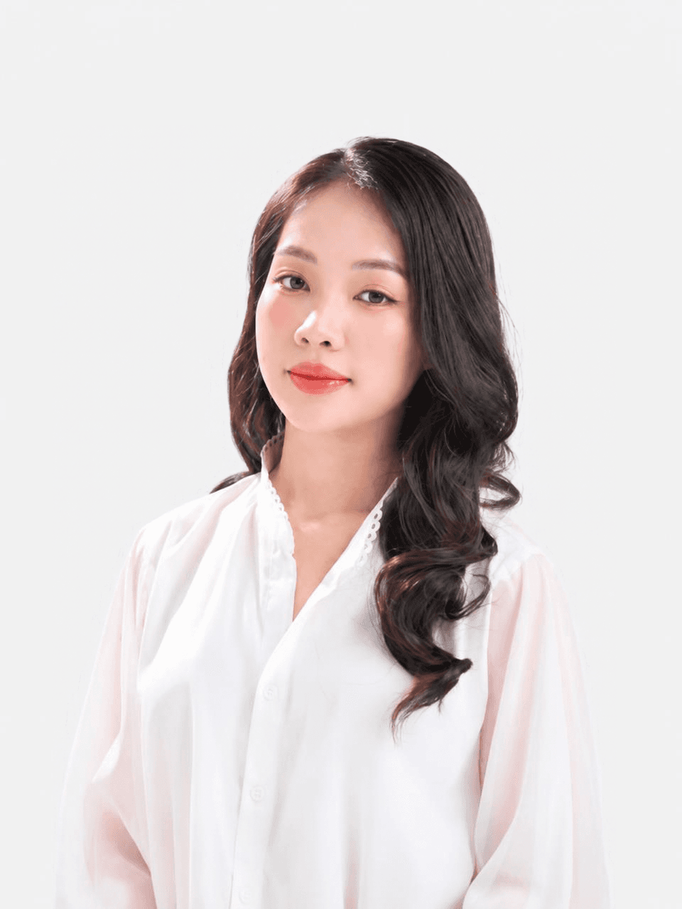 Ms Nguyen Khanh